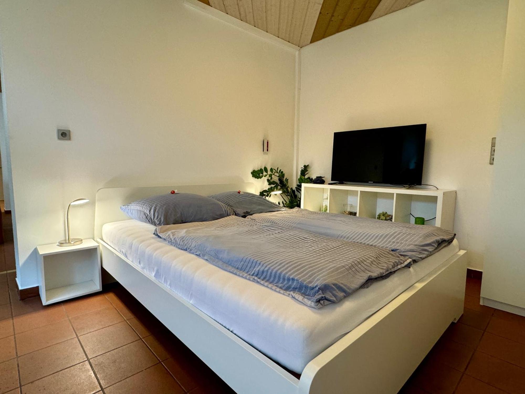 Schwabennestle - Ferienwohnung Albstadt-Onstmettingen Esterno foto